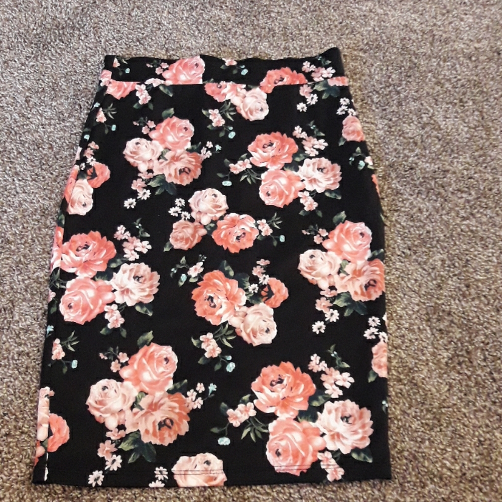 Pencil skirt